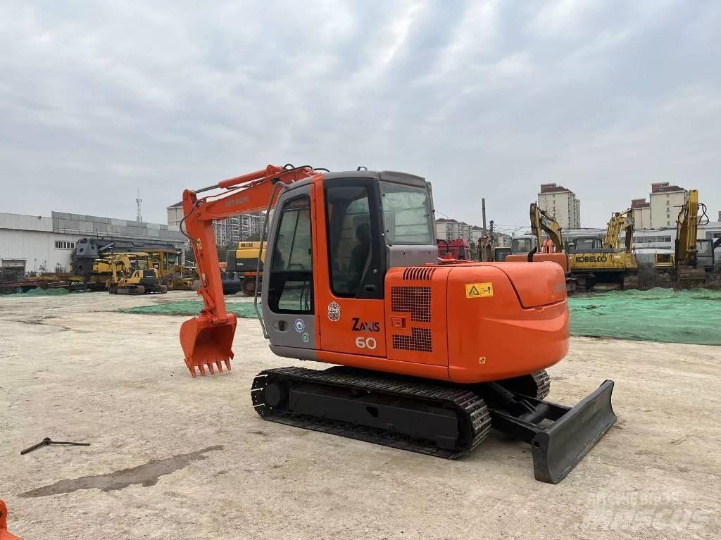 Hitachi ZX 60 小型挖掘机