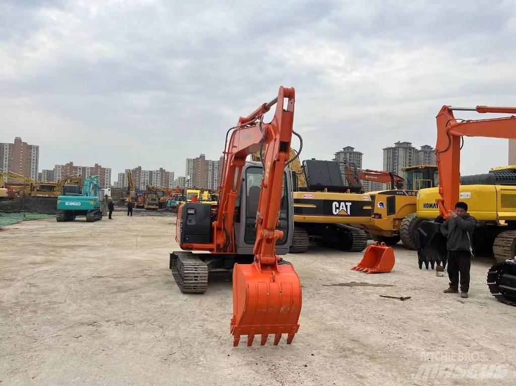Hitachi ZX 60 小型挖掘机