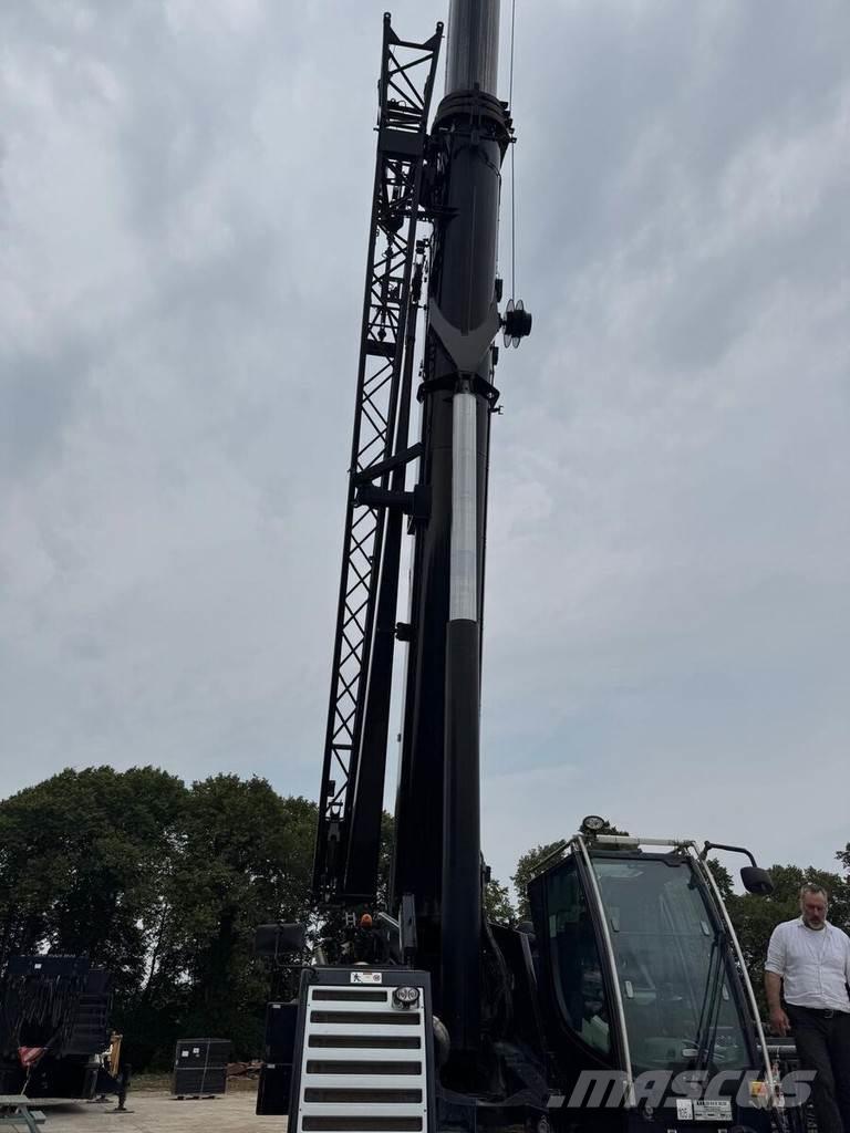 Liebherr LTR 1100 履带起重机
