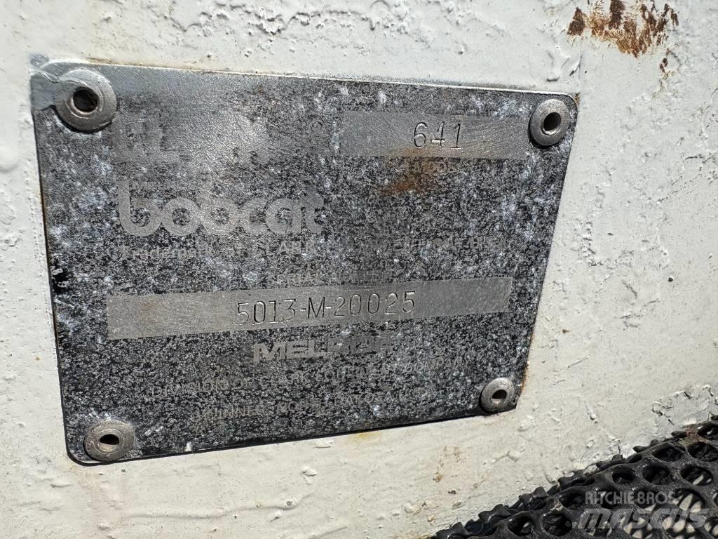 Bobcat 641 滑移装载机