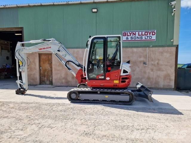 Takeuchi TB 260 小型挖掘机