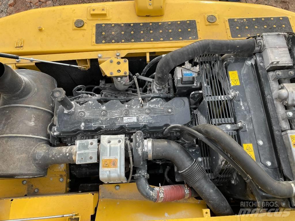 Komatsu 200-8 履带挖掘机