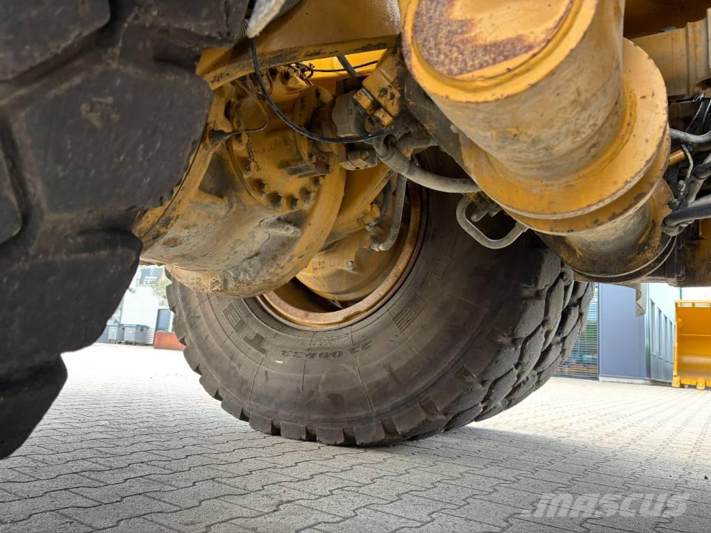 CAT 772G 刚性自卸车