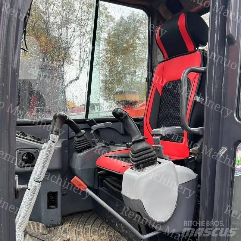 Kubota KX183 小型挖掘机