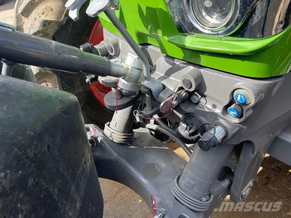 Fendt 828 Vario 拖拉机/农用车
