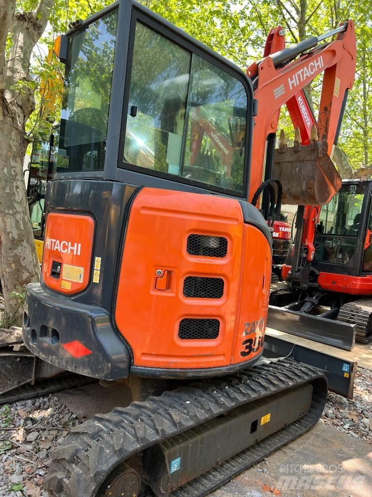 Hitachi ZX 35 U-5 小型挖掘机
