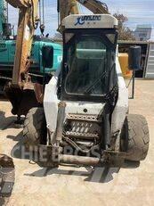 Bobcat S 300 滑移装载机