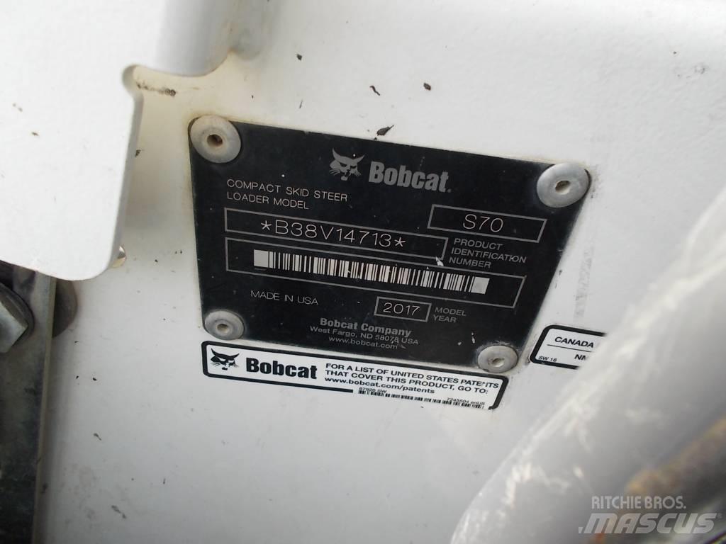 Bobcat S70 滑移装载机