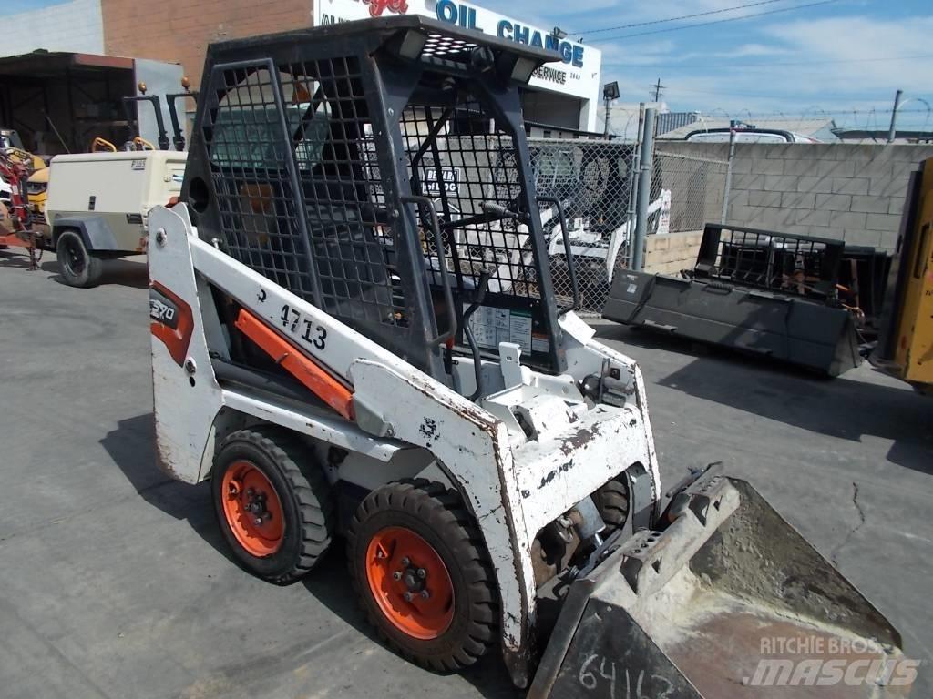 Bobcat S70 滑移装载机