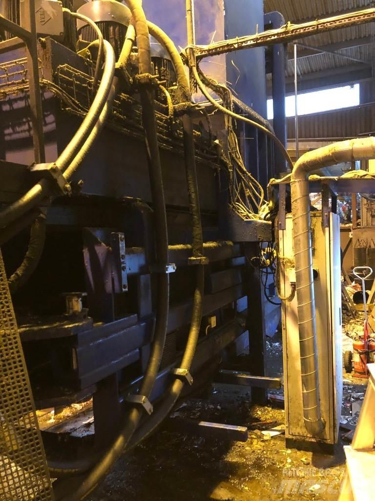 Iggesund Balers 工业打包机