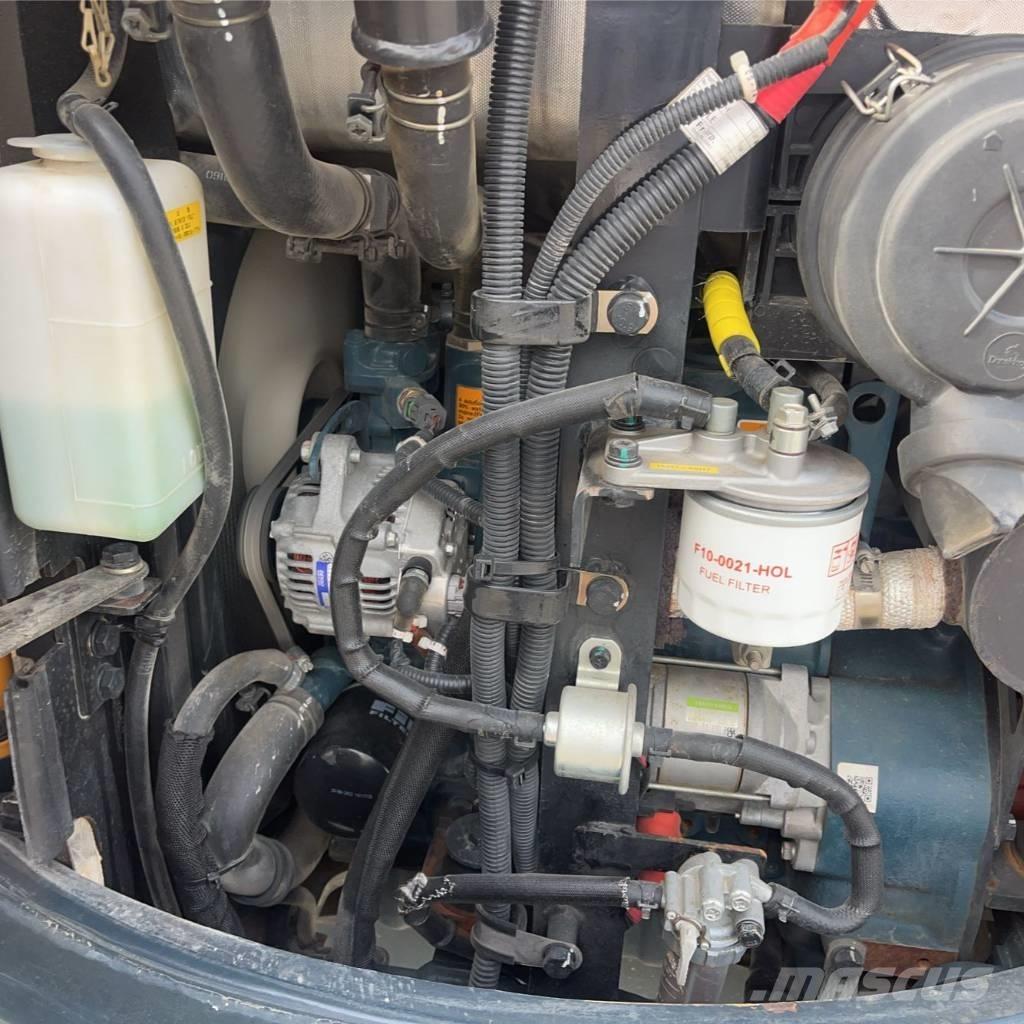 Hyundai 25 Z-9 小型挖掘机