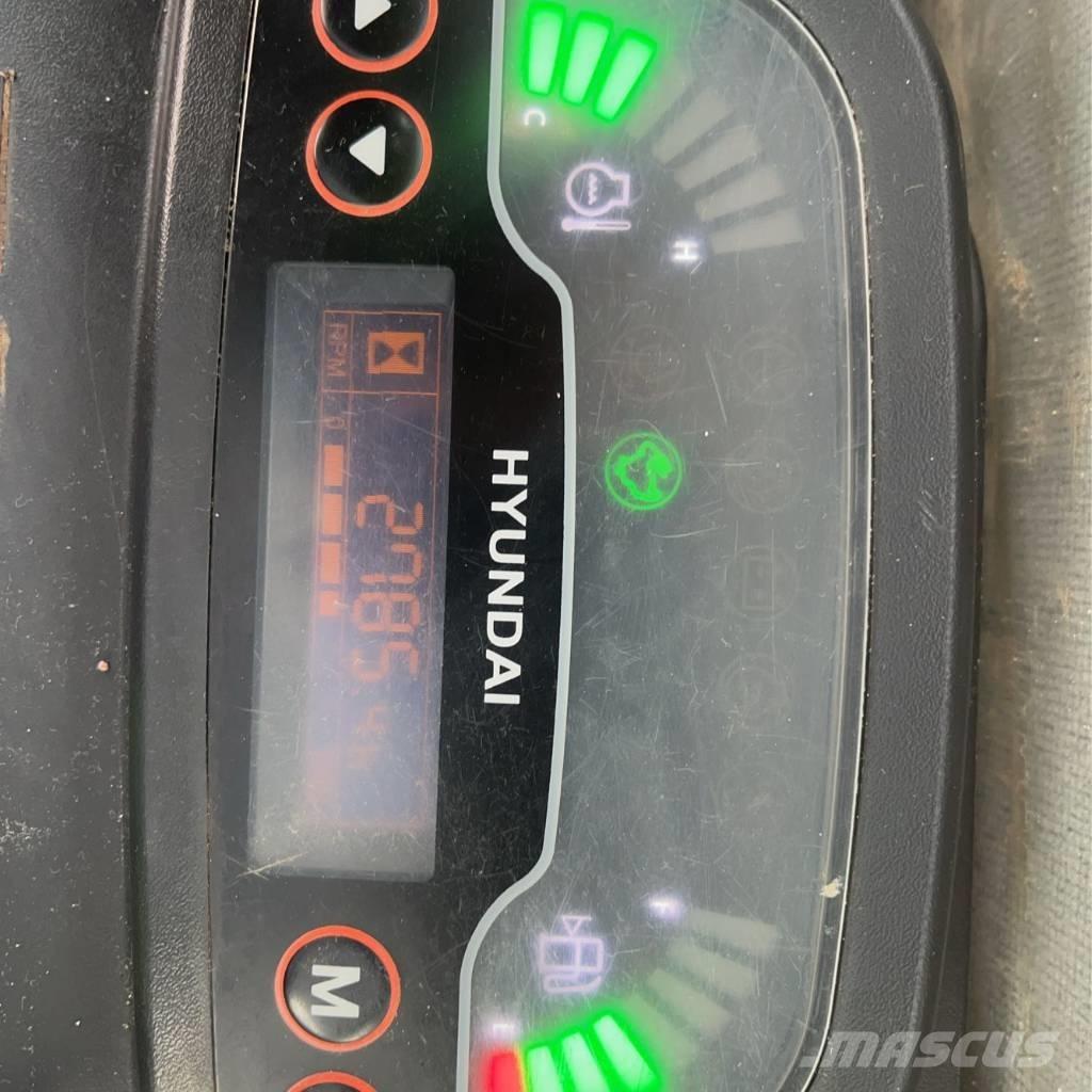 Hyundai 25 Z-9 小型挖掘机