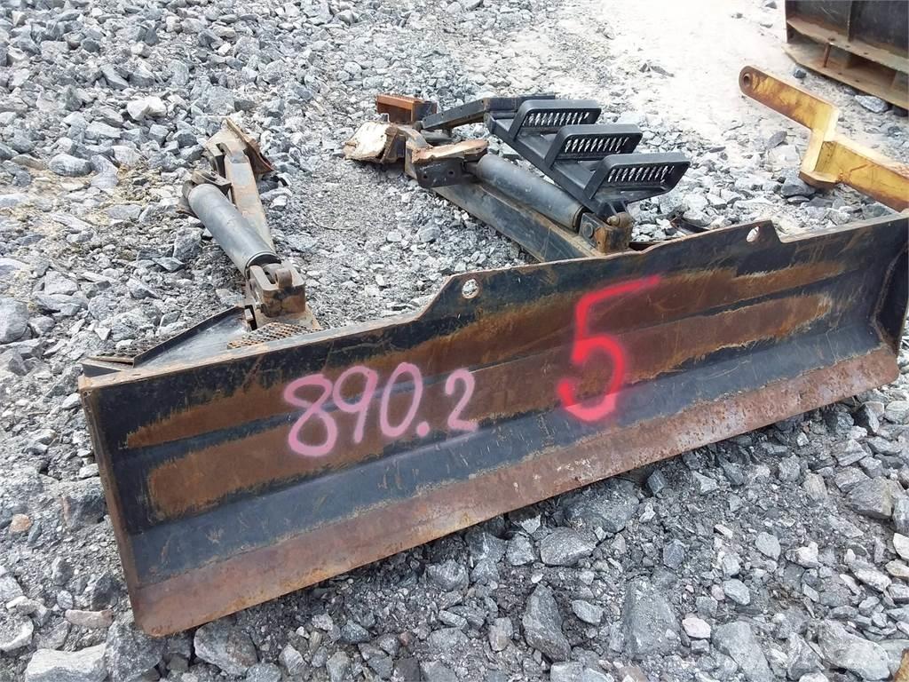 Valmet 890 其他组件