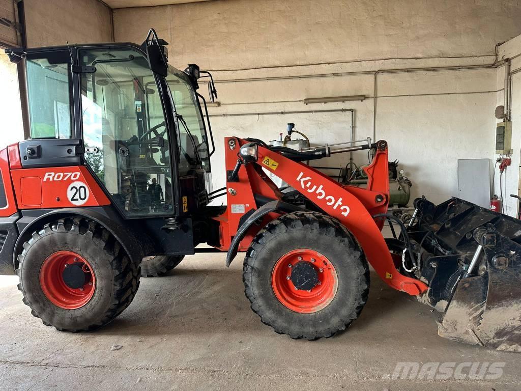 Kubota R 070 WT QC 轮式装载机