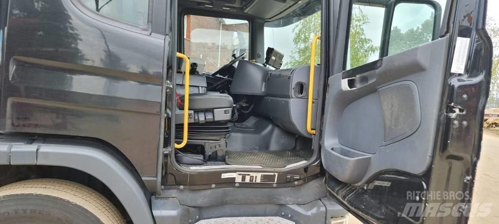Scania P340 Gas 垃圾车