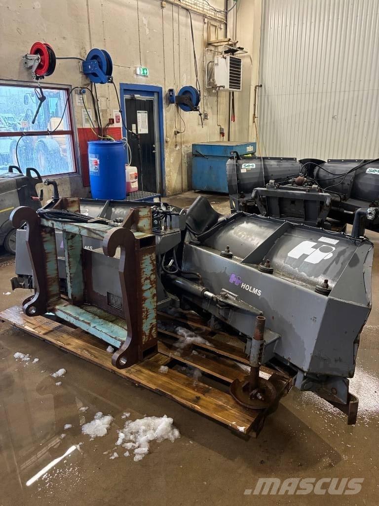 Holms KHV 320 铲雪车