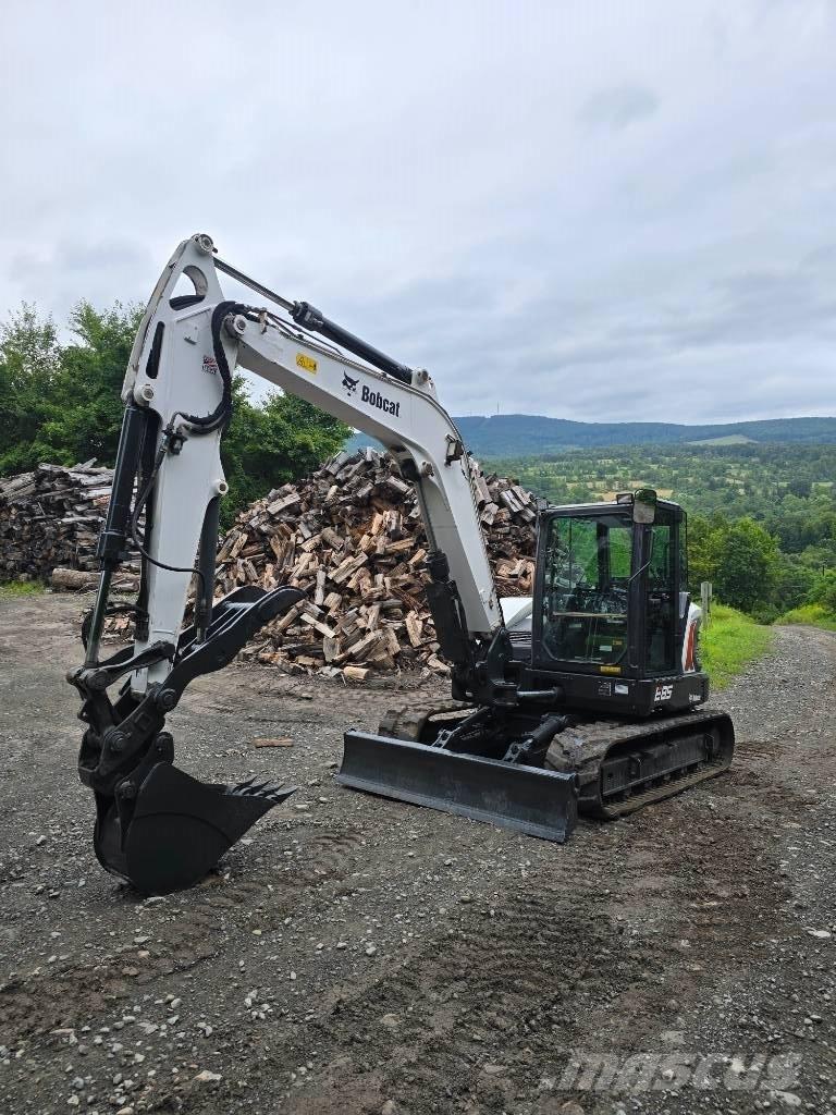 Bobcat E85 履带挖掘机