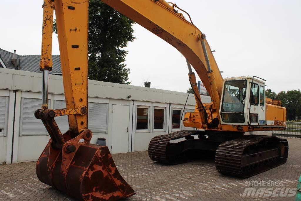 Hyundai Robex 420 履带挖掘机