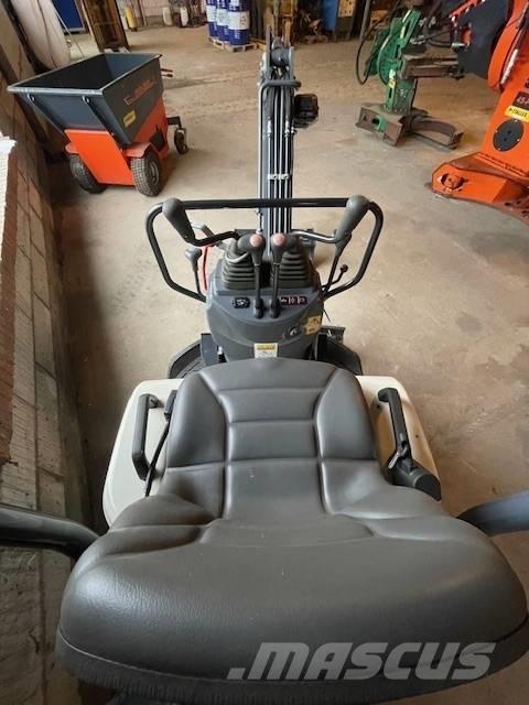 Schaeff TC10Z 小型挖掘机