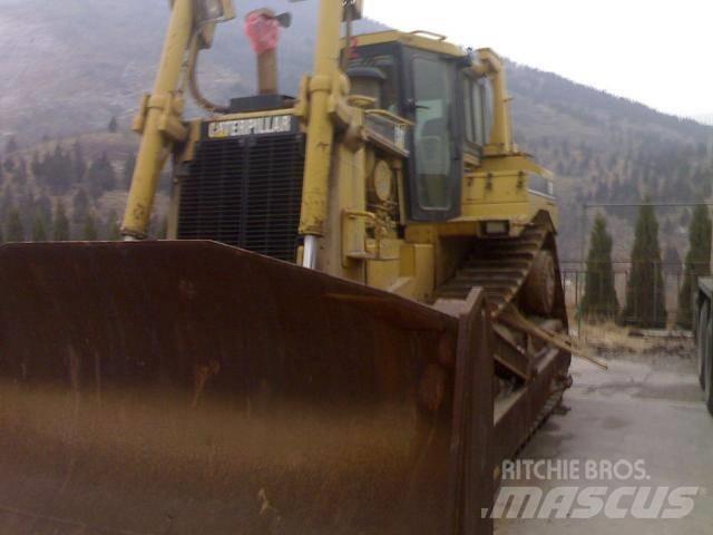 CAT D8R 履带式推土机