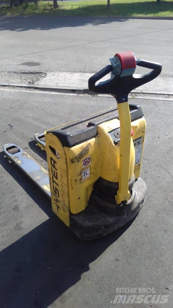 Hyster P1.6 手摇升降机
