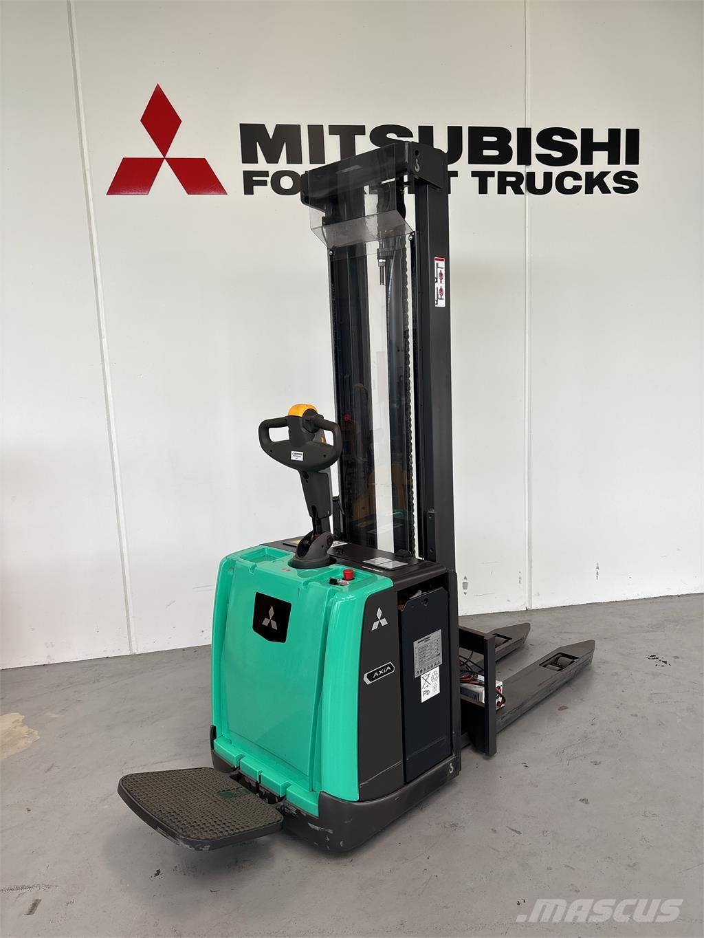 Mitsubishi SBV16P 行走式堆垛机