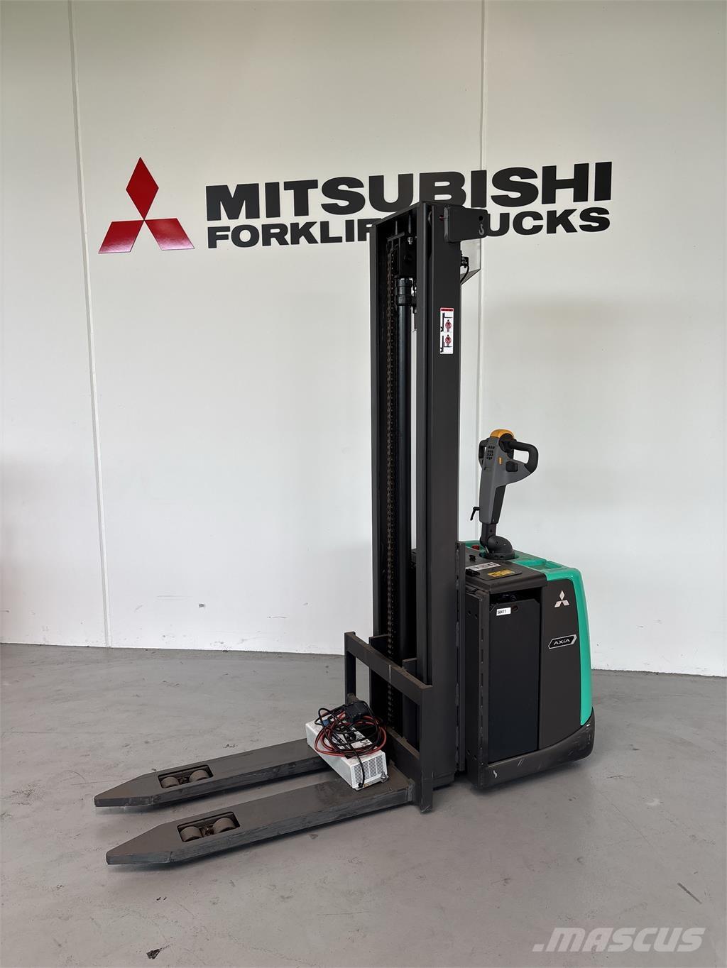 Mitsubishi SBV16P 行走式堆垛机