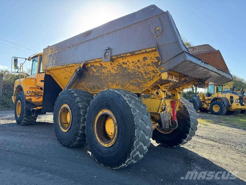 Volvo A 25 D 铰接式自卸车