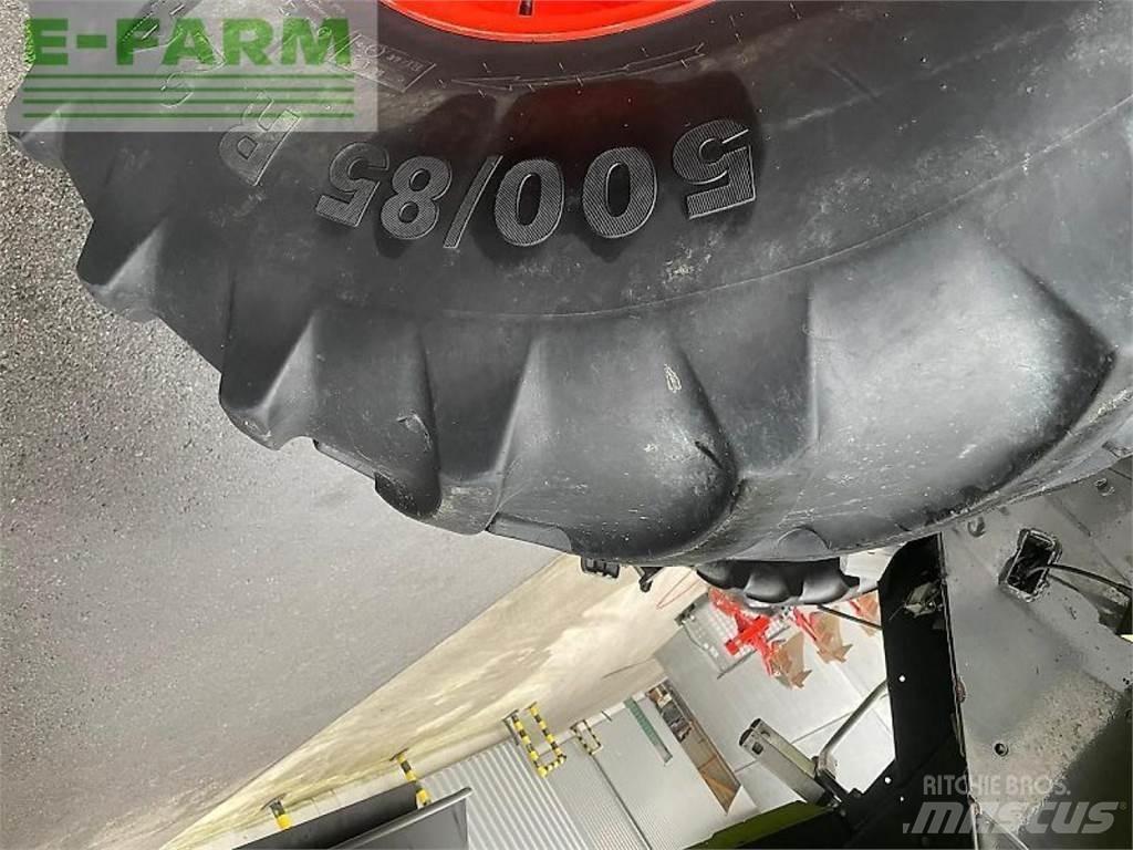 CLAAS tucano 450 联合收割机