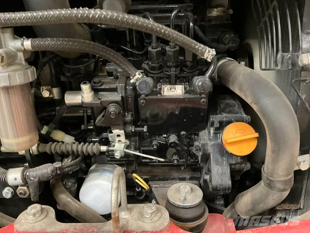 Takeuchi TB 216 小型挖掘机