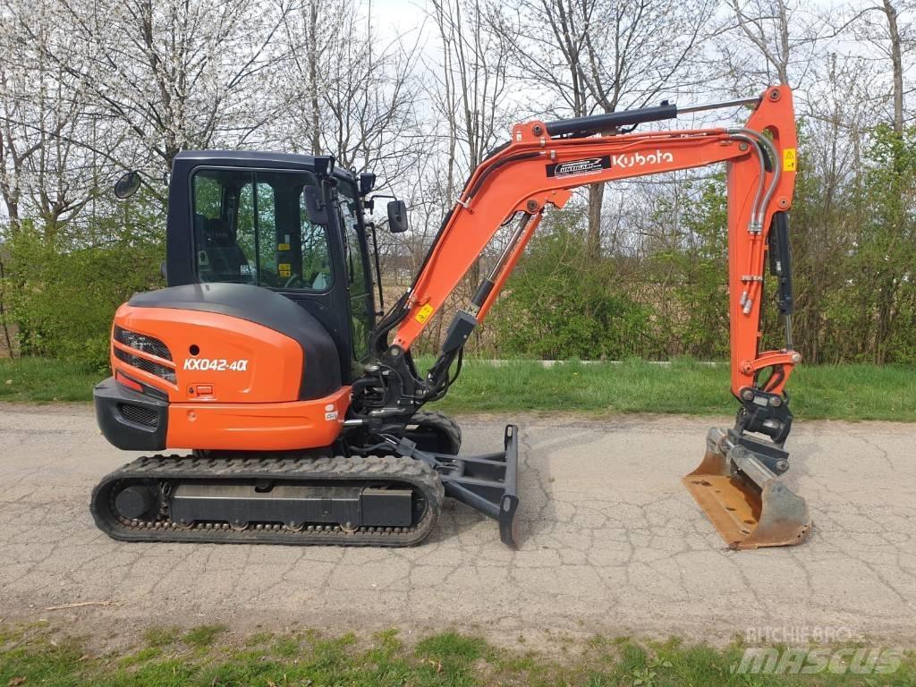 Kubota KX 042-4A 小型挖掘机