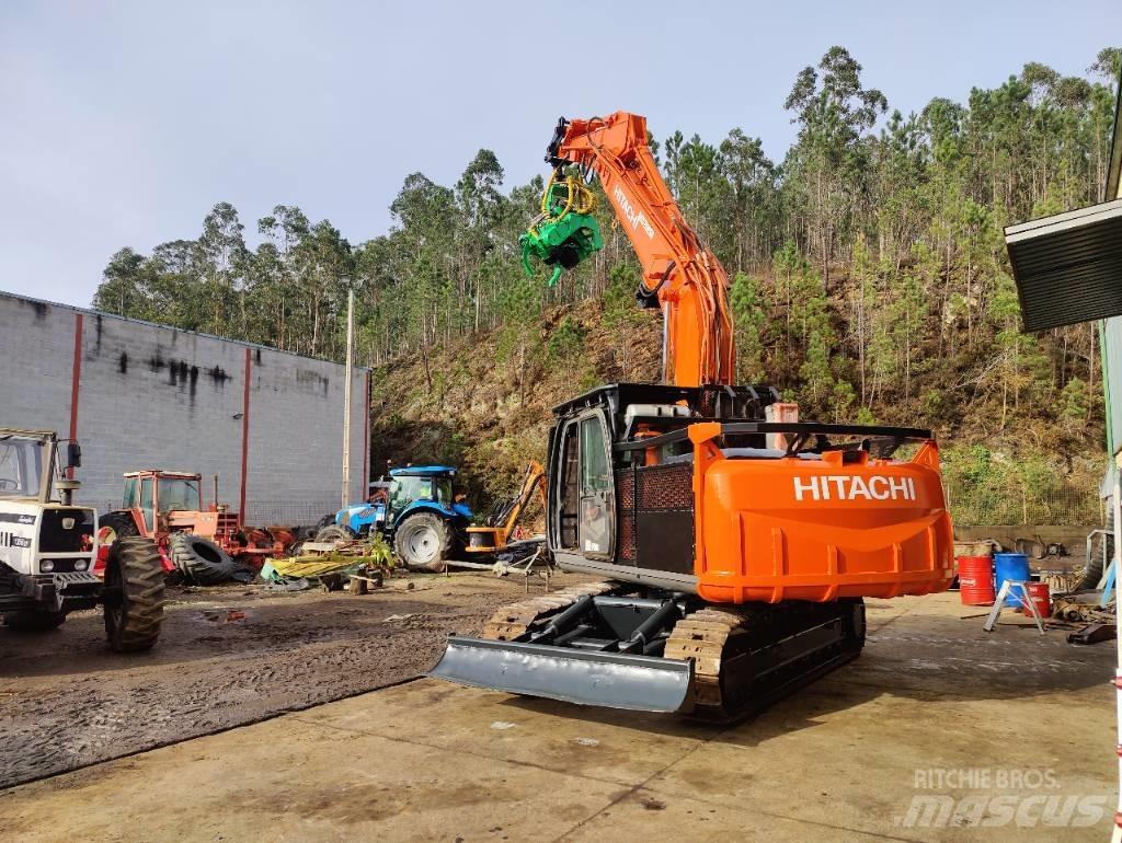Hitachi ZX 210 履带挖掘机