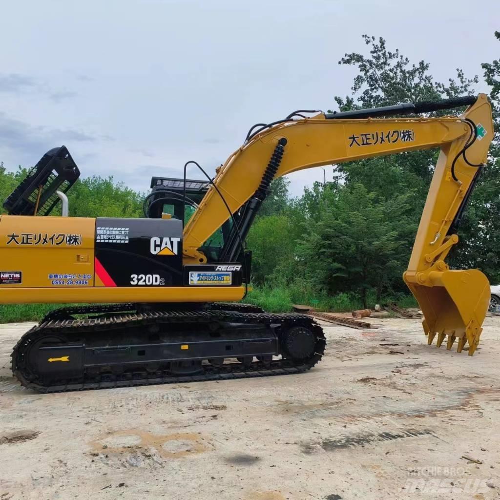CAT 320D2 履带挖掘机