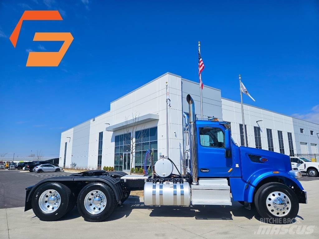 Peterbilt 567 牵引车