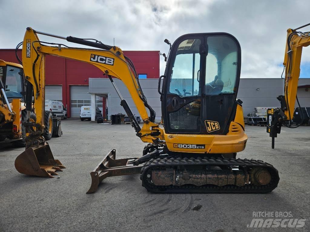 JCB 8035 小型挖掘机