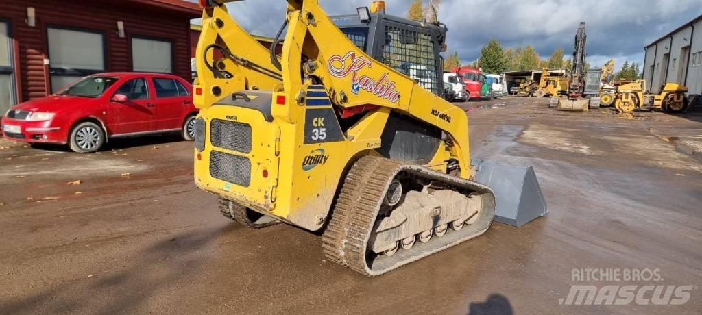 Komatsu CK 35-1 滑移装载机
