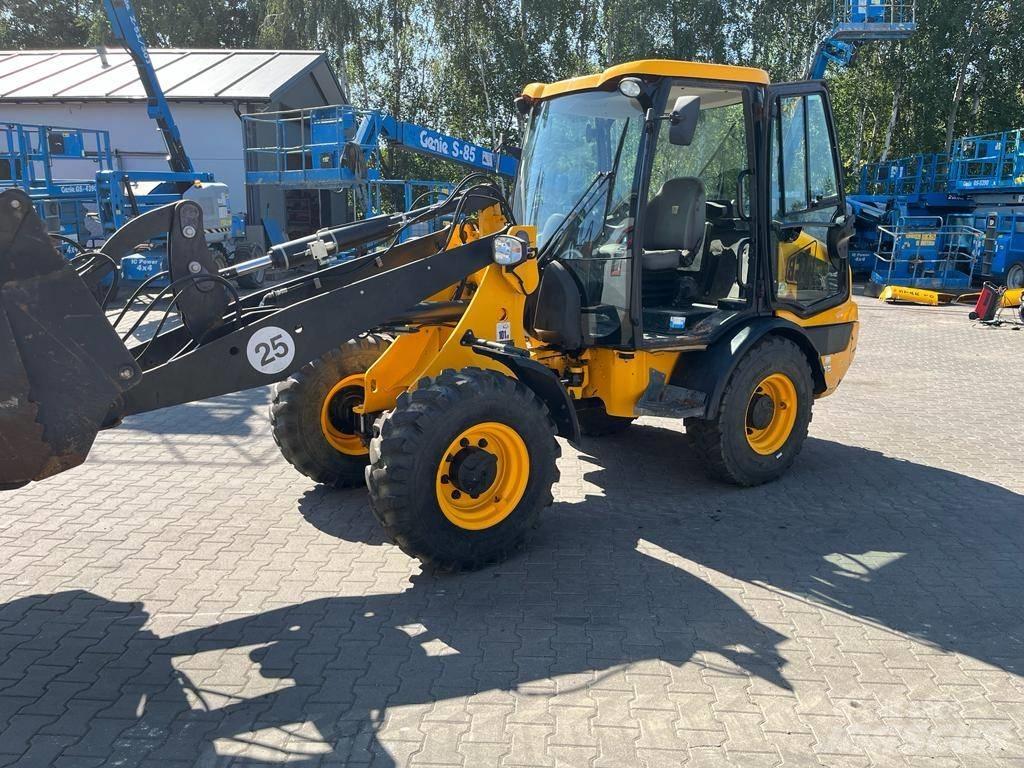 JCB 406 轮式装载机