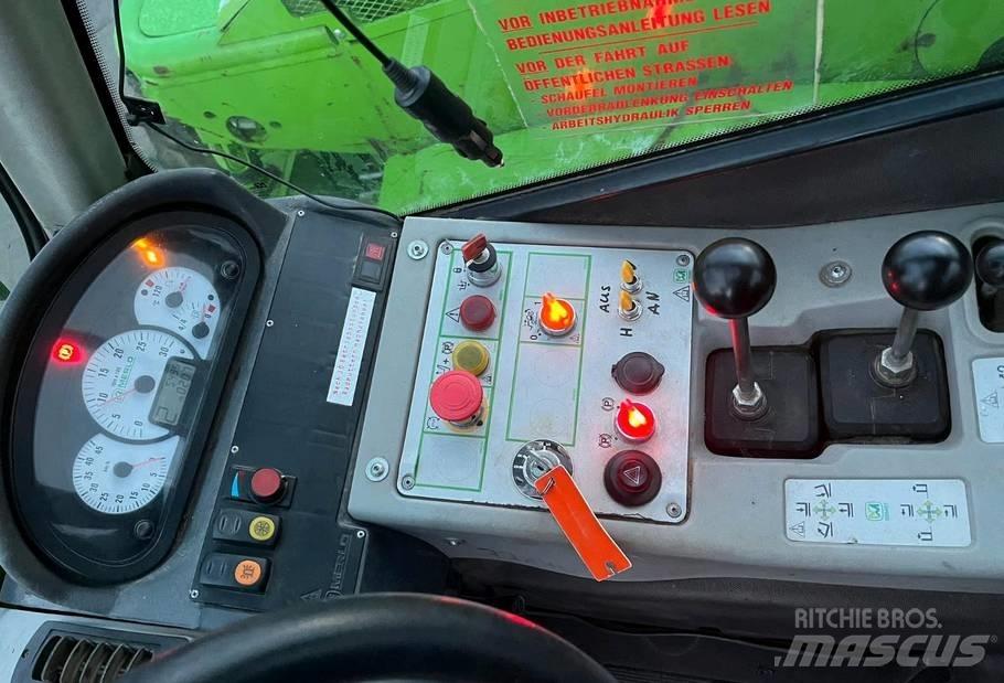 Merlo P40.17 伸缩臂叉装车|叉装车