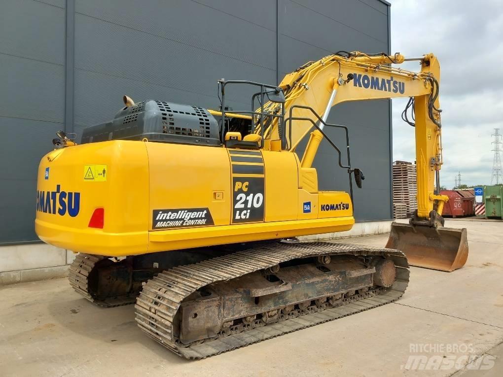 Komatsu PC210LCI-11 履带挖掘机