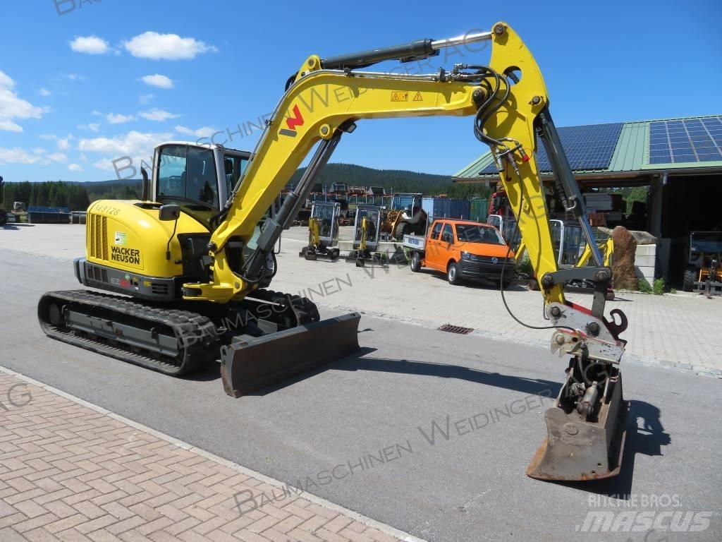 Neuson EZ 80 中型挖掘机