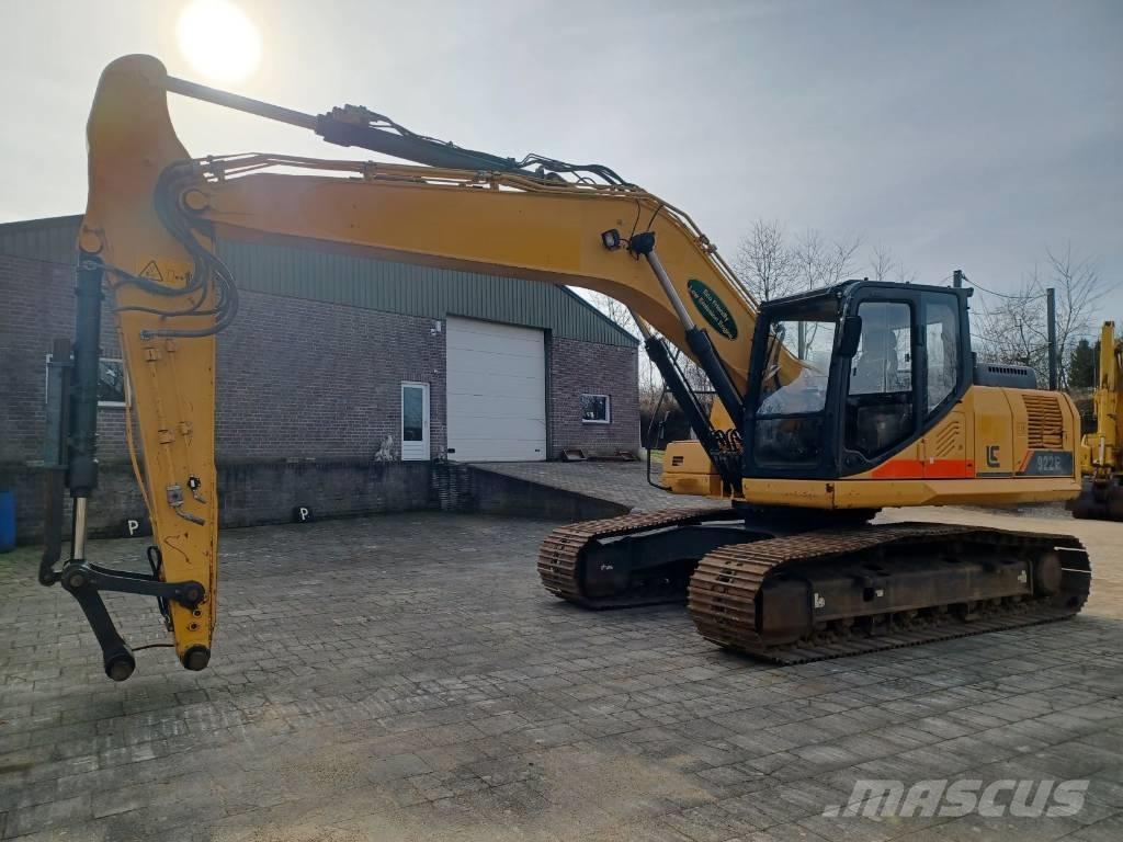 LiuGong CLG 922 E 履带挖掘机