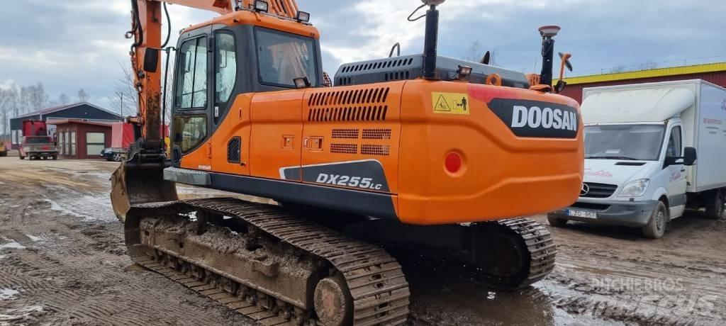 Doosan DX 255 LC-3 履带挖掘机