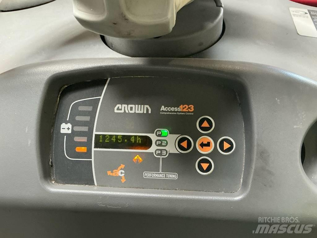 Crown TC 3000 搬运车