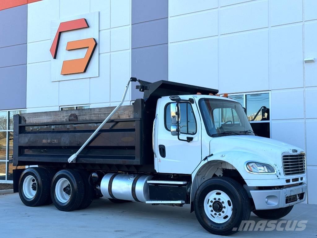 Freightliner M2 自卸式货车