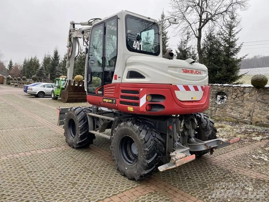 Takeuchi TB 295 轮式挖掘机
