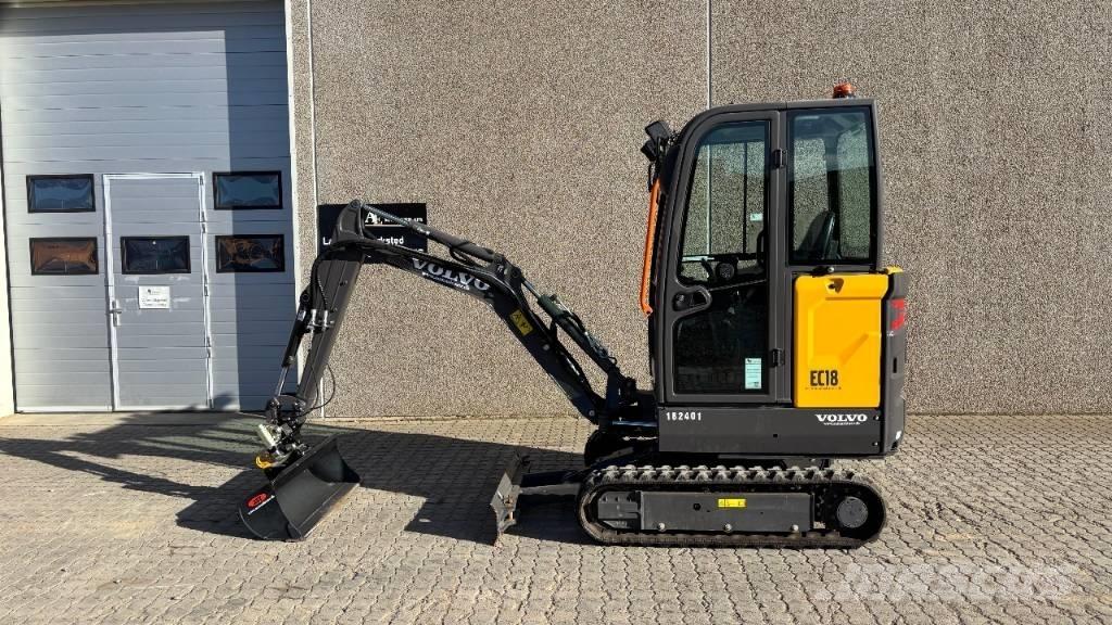 Volvo EC 18 Electric 小型挖掘机