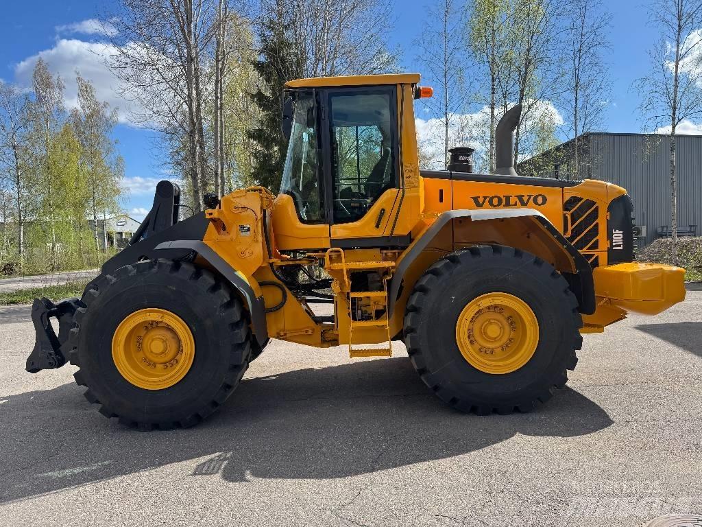 Volvo L 110 F 轮式装载机