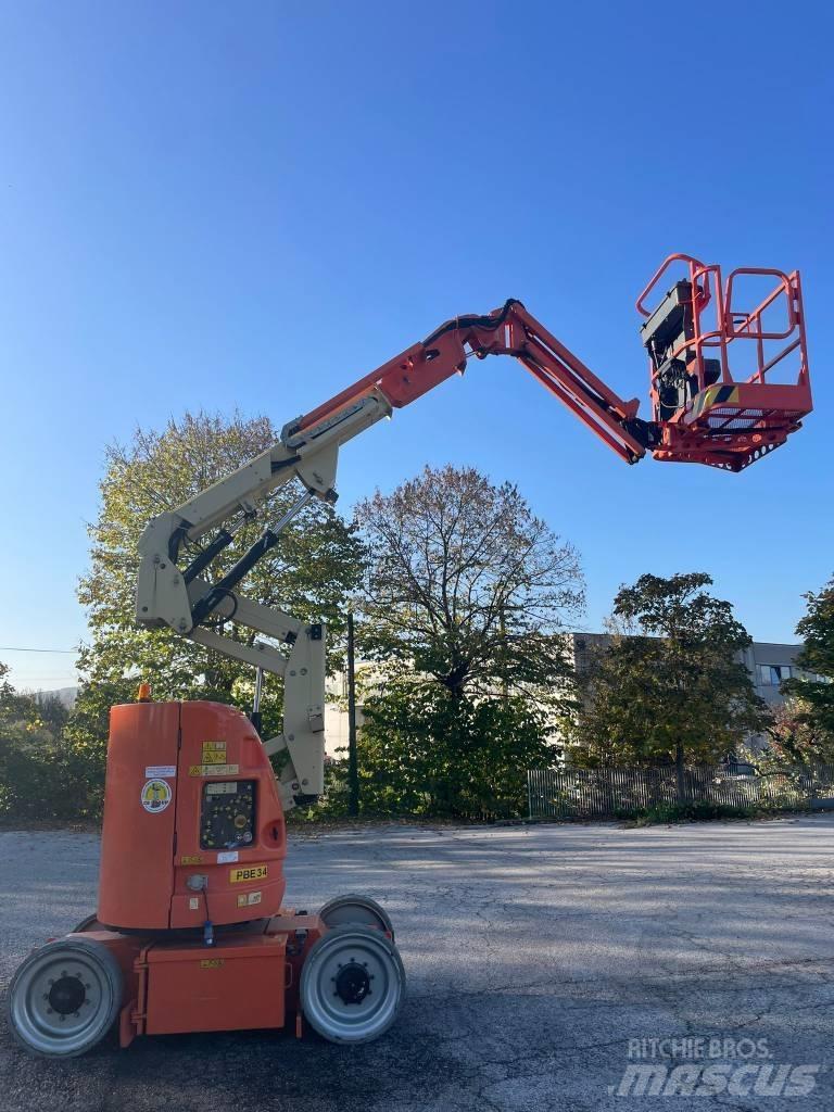 JLG 300 AJP 曲臂高空工作平台