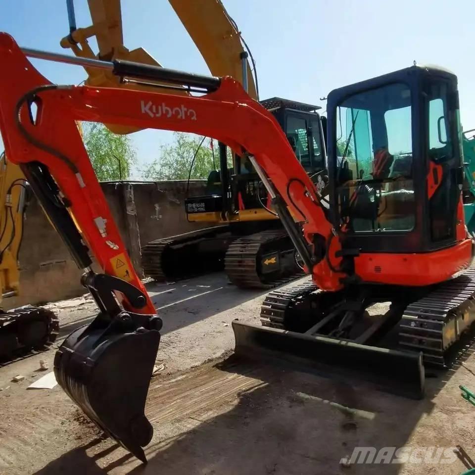 Kubota U35 小型挖掘机
