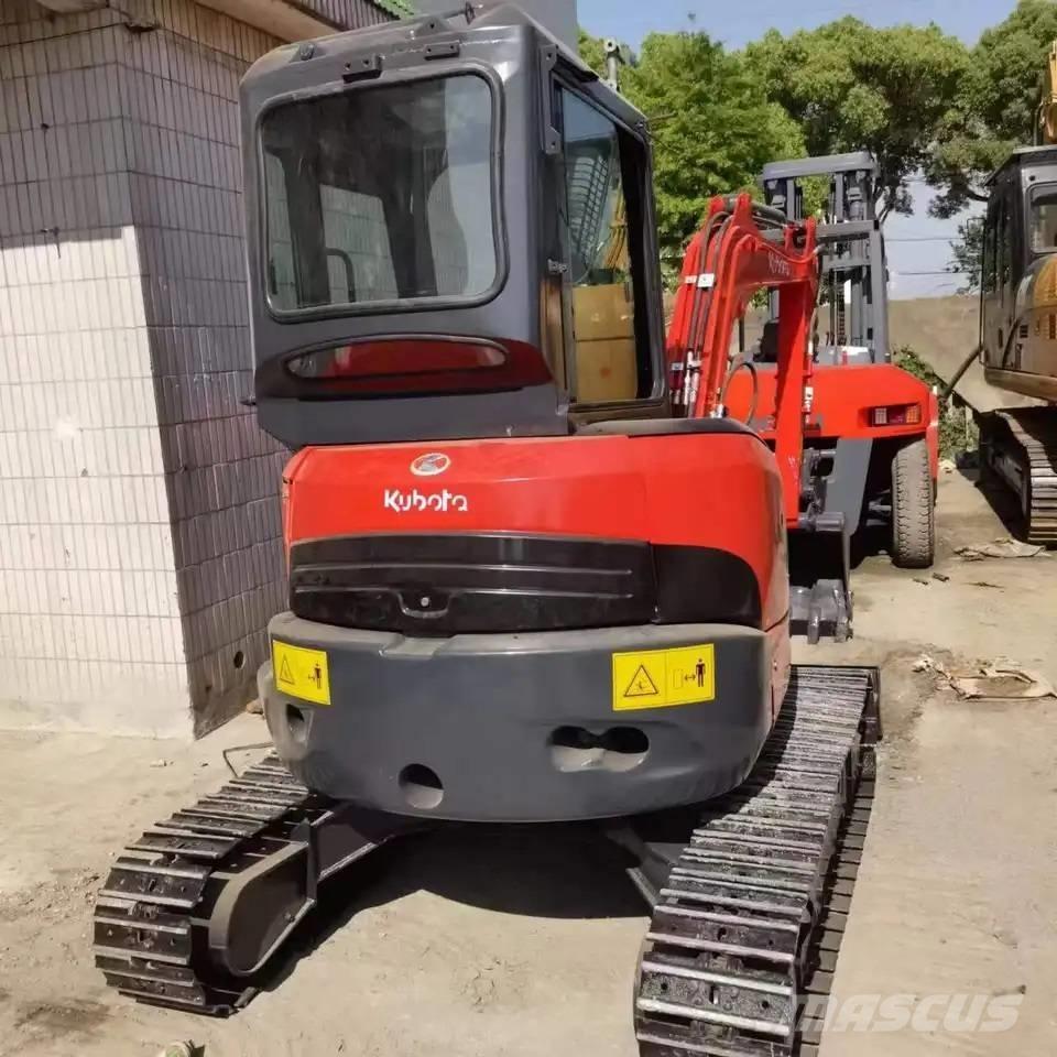 Kubota U35 小型挖掘机